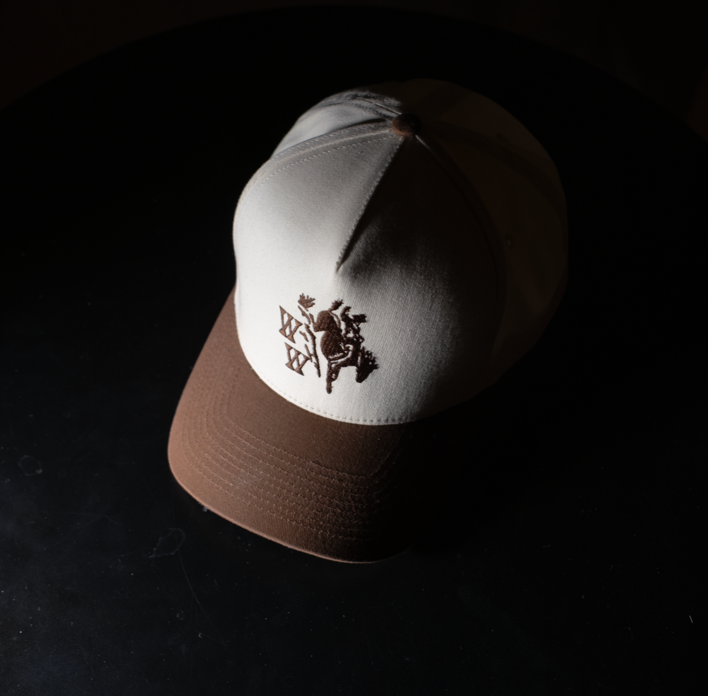 WW Snapback Cream/Walnut